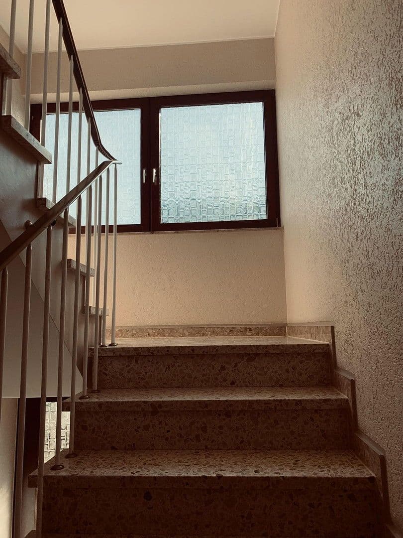 Prodej bytu 4+kk 115 m², Oberhausen, Severní Porýní-Vestfálsko Prodej bytu 4+kk 115 m², Oberhausen, Severní Porýní-Vestfálsko