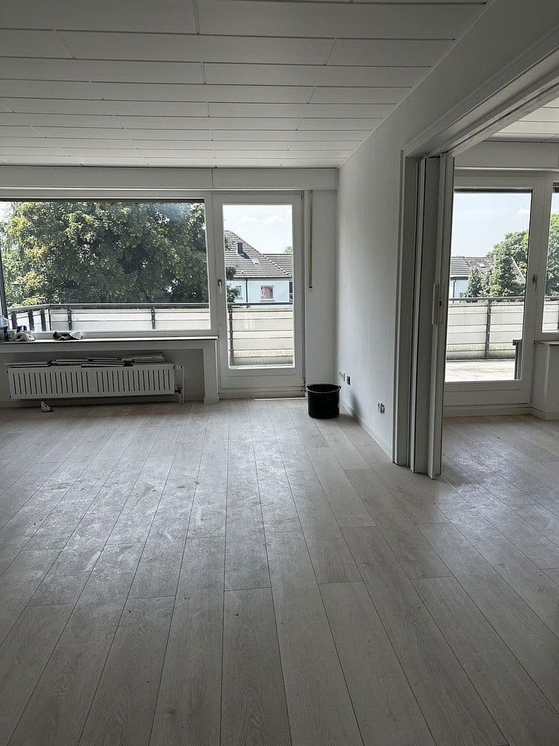 Prodej bytu 4+kk 115 m², Oberhausen, Severní Porýní-Vestfálsko Prodej bytu 4+kk 115 m², Oberhausen, Severní Porýní-Vestfálsko