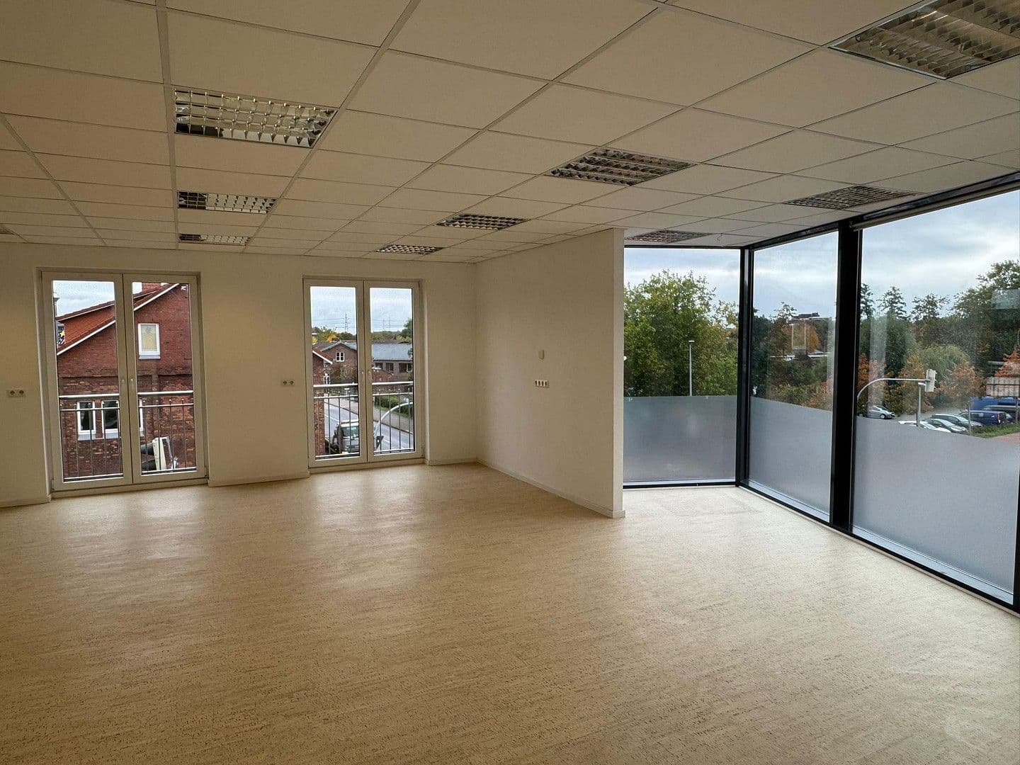 Pronájem kanceláře 90 m², Hansestraße 2-4, Stade, Dolní Sasko Pronájem kanceláře 90 m², Hansestraße 2-4, Stade, Dolní Sasko