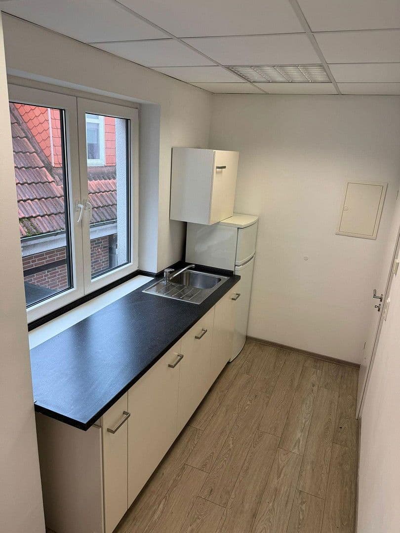 Pronájem kanceláře 90 m², Hansestraße 2-4, Stade, Dolní Sasko Pronájem kanceláře 90 m², Hansestraße 2-4, Stade, Dolní Sasko