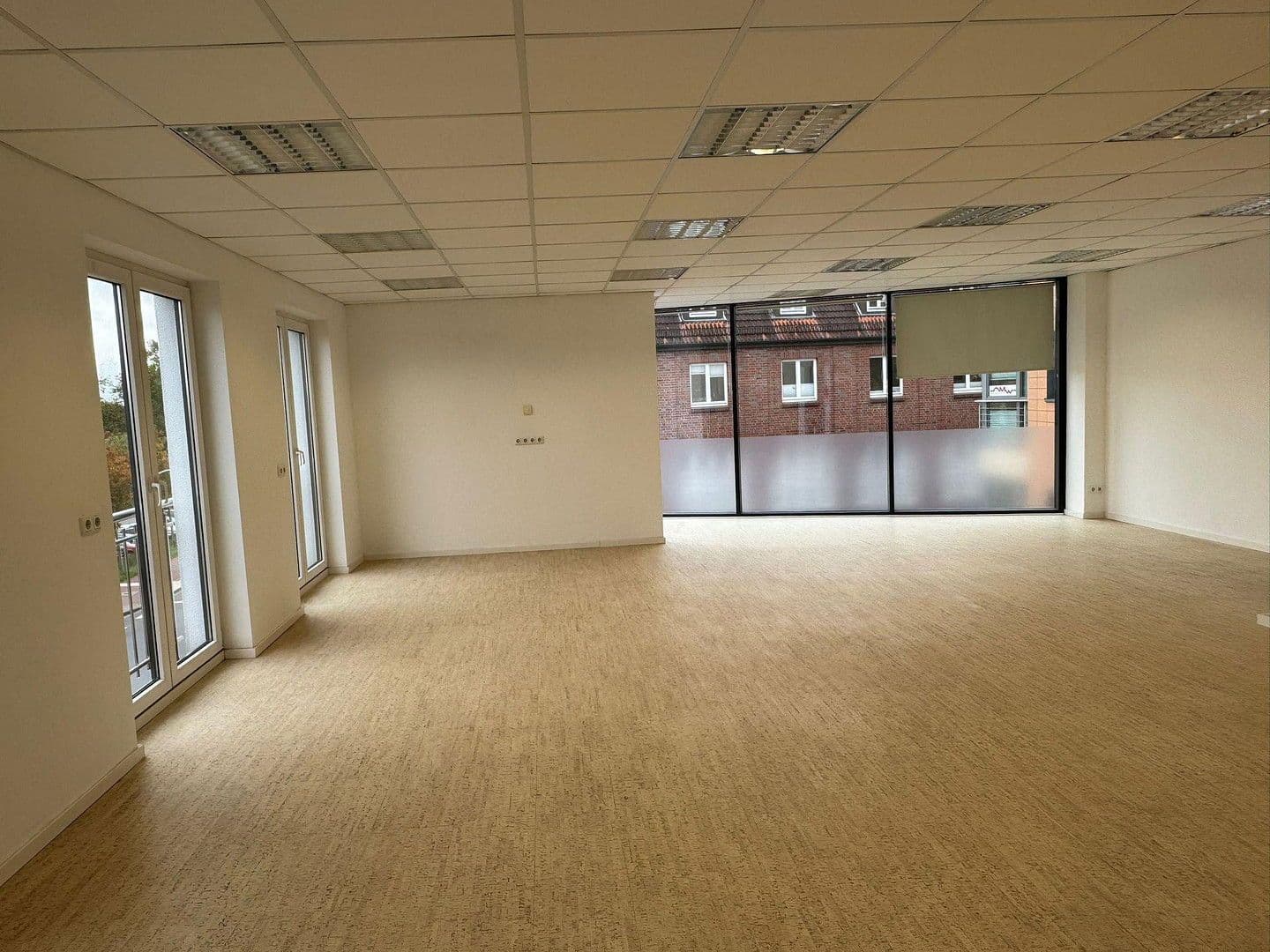 Pronájem kanceláře 90 m², Hansestraße 2-4, Stade, Dolní Sasko Pronájem kanceláře 90 m², Hansestraße 2-4, Stade, Dolní Sasko