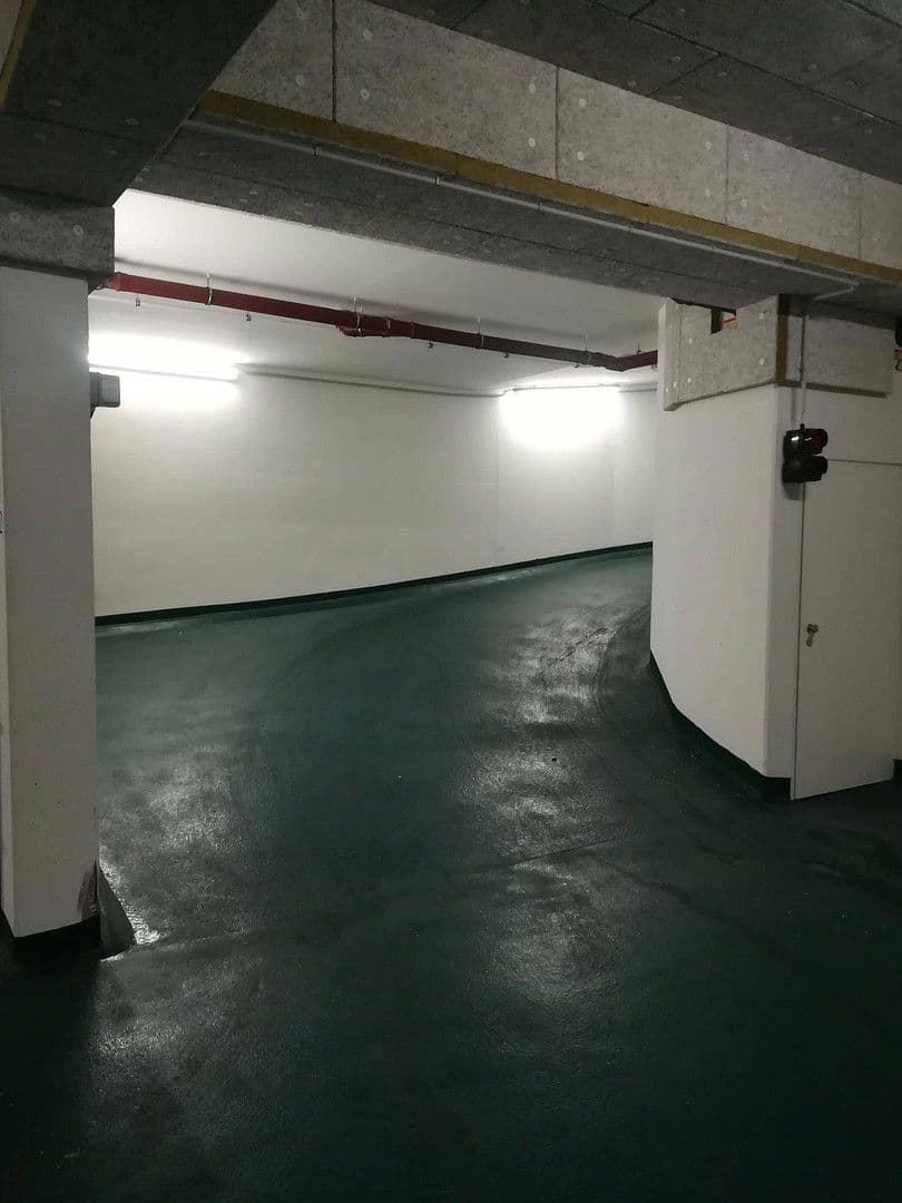 Pronájem garáže, Van der Nüll Gasse 78, Wien, Wien Pronájem garáže, Van der Nüll Gasse 78, Wien, Wien