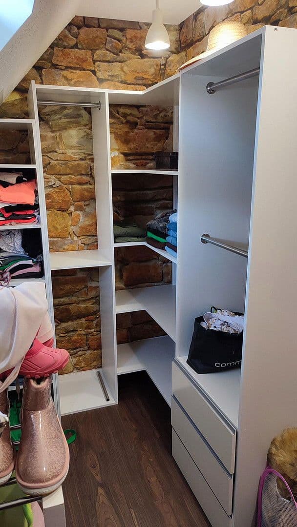 Prodej domu 185 m², pozemek 996 m², Kaiserslautern, Porýní-Falc Prodej domu 185 m², pozemek 996 m², Kaiserslautern, Porýní-Falc