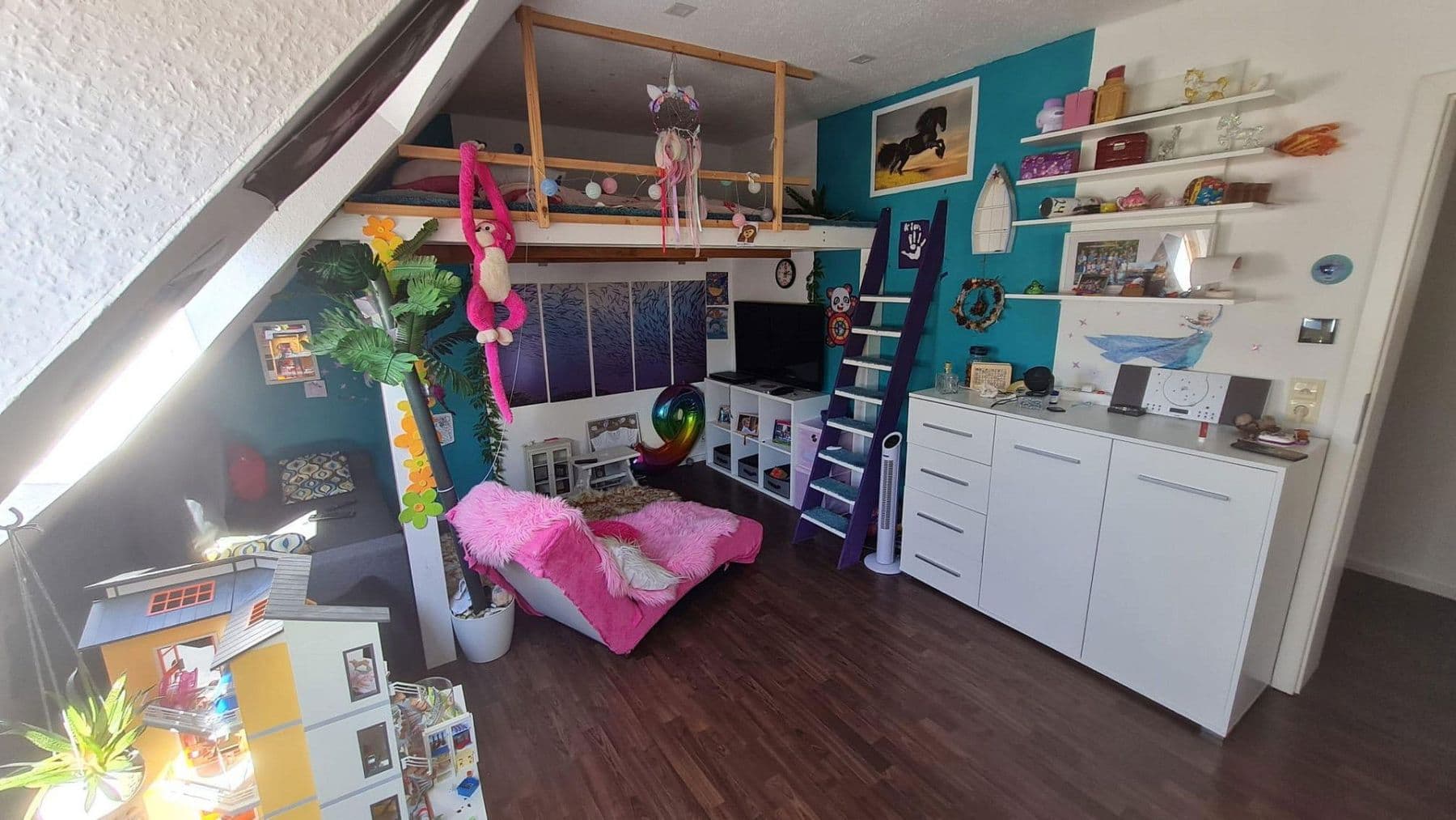 Prodej domu 185 m², pozemek 996 m², Kaiserslautern, Porýní-Falc Prodej domu 185 m², pozemek 996 m², Kaiserslautern, Porýní-Falc