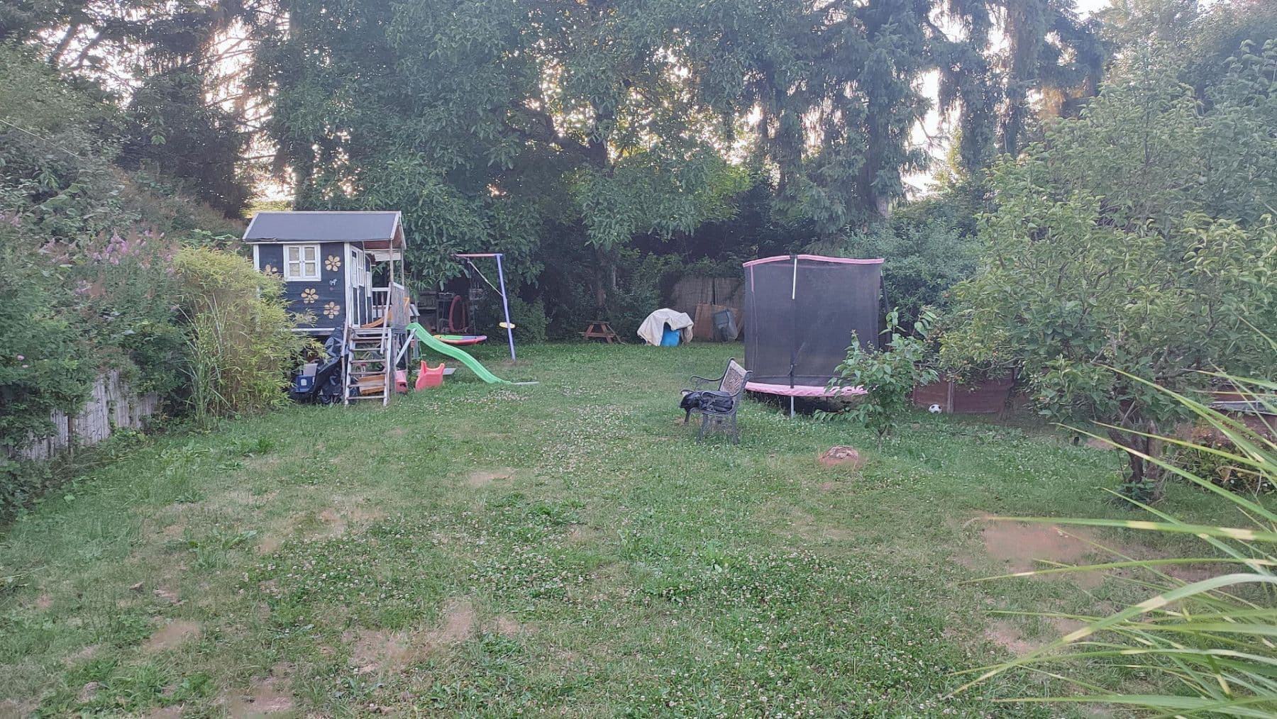 Prodej domu 185 m², pozemek 996 m², Kaiserslautern, Porýní-Falc Prodej domu 185 m², pozemek 996 m², Kaiserslautern, Porýní-Falc