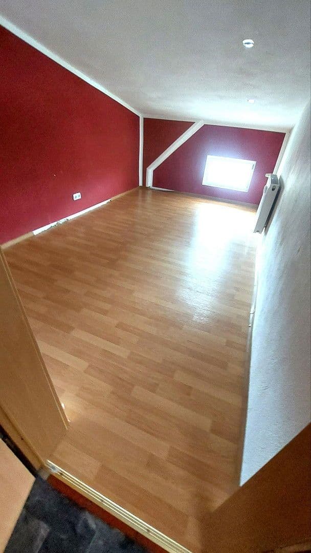 Pronájem bytu 2+1 42 m², Hermannstraße 5, Schönebeck (Elbe), Sasko-Anhaltsko Pronájem bytu 2+1 42 m², Hermannstraße 5, Schönebeck (Elbe), Sasko-Anhaltsko