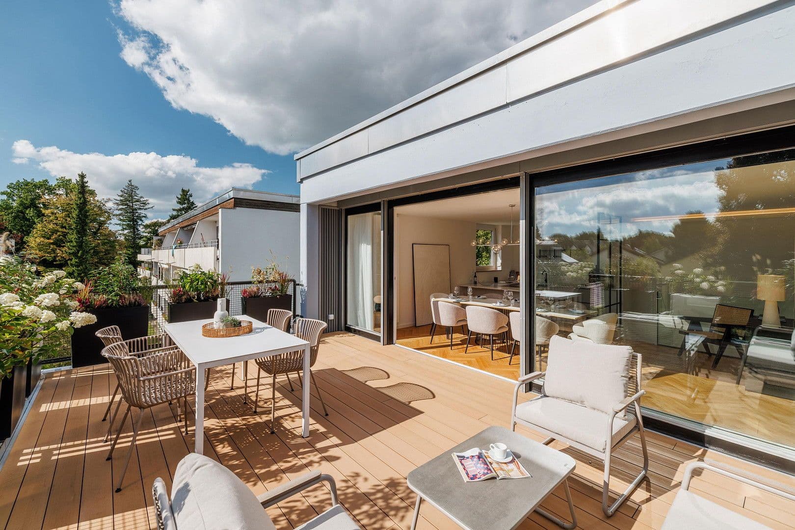 Prodej bytu 5+1 149 m², Kirschäckerweg 18, München, Bavorsko Prodej bytu 5+1 149 m², Kirschäckerweg 18, München, Bavorsko