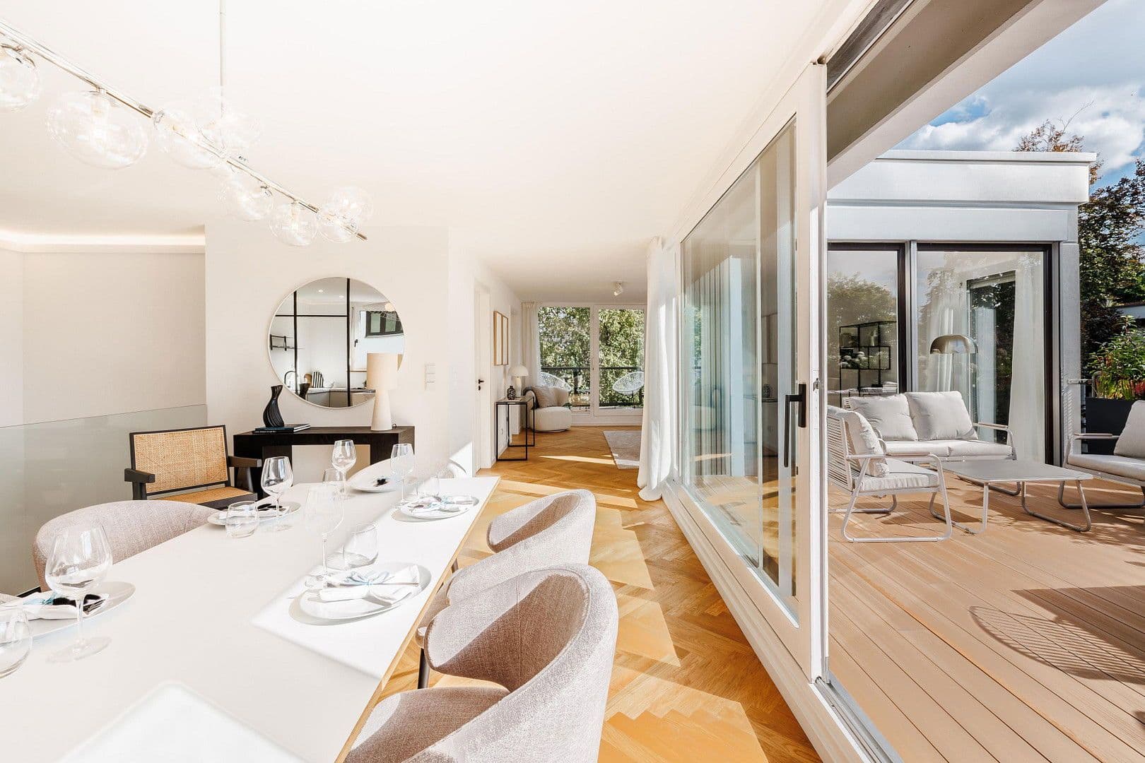 Prodej bytu 5+1 149 m², Kirschäckerweg 18, München, Bavorsko Prodej bytu 5+1 149 m², Kirschäckerweg 18, München, Bavorsko