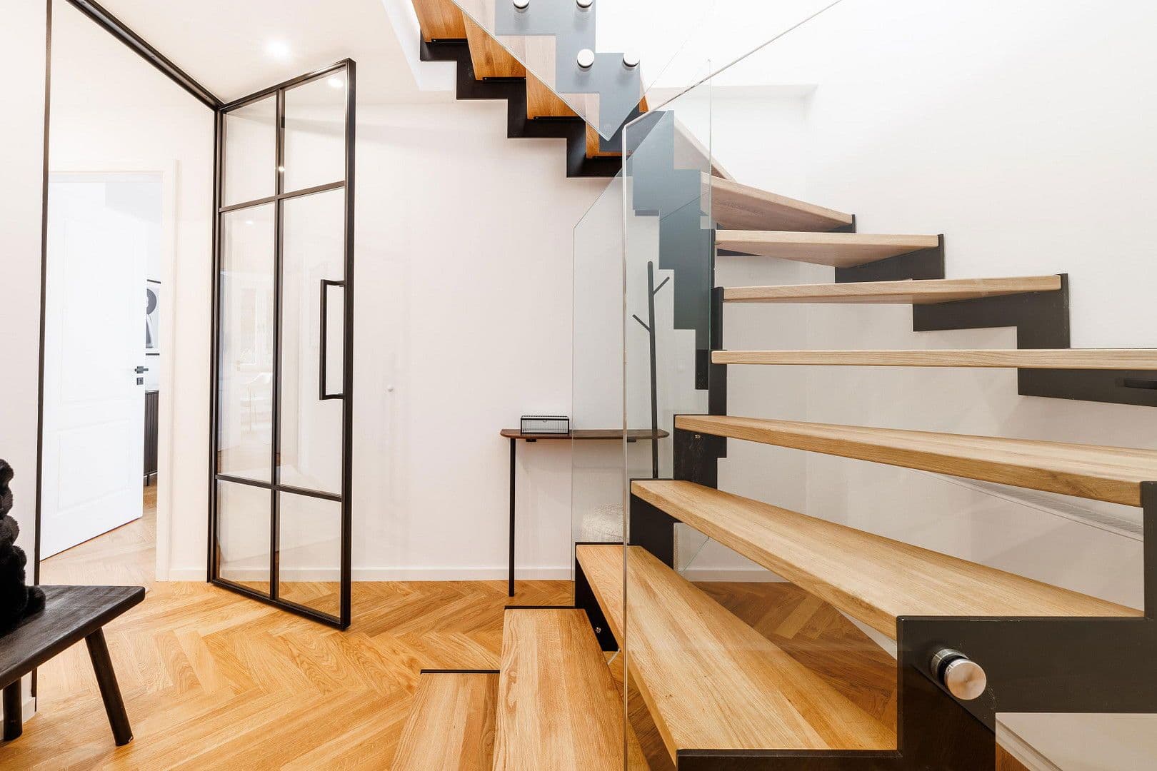 Prodej bytu 5+1 149 m², Kirschäckerweg 18, München, Bavorsko Prodej bytu 5+1 149 m², Kirschäckerweg 18, München, Bavorsko