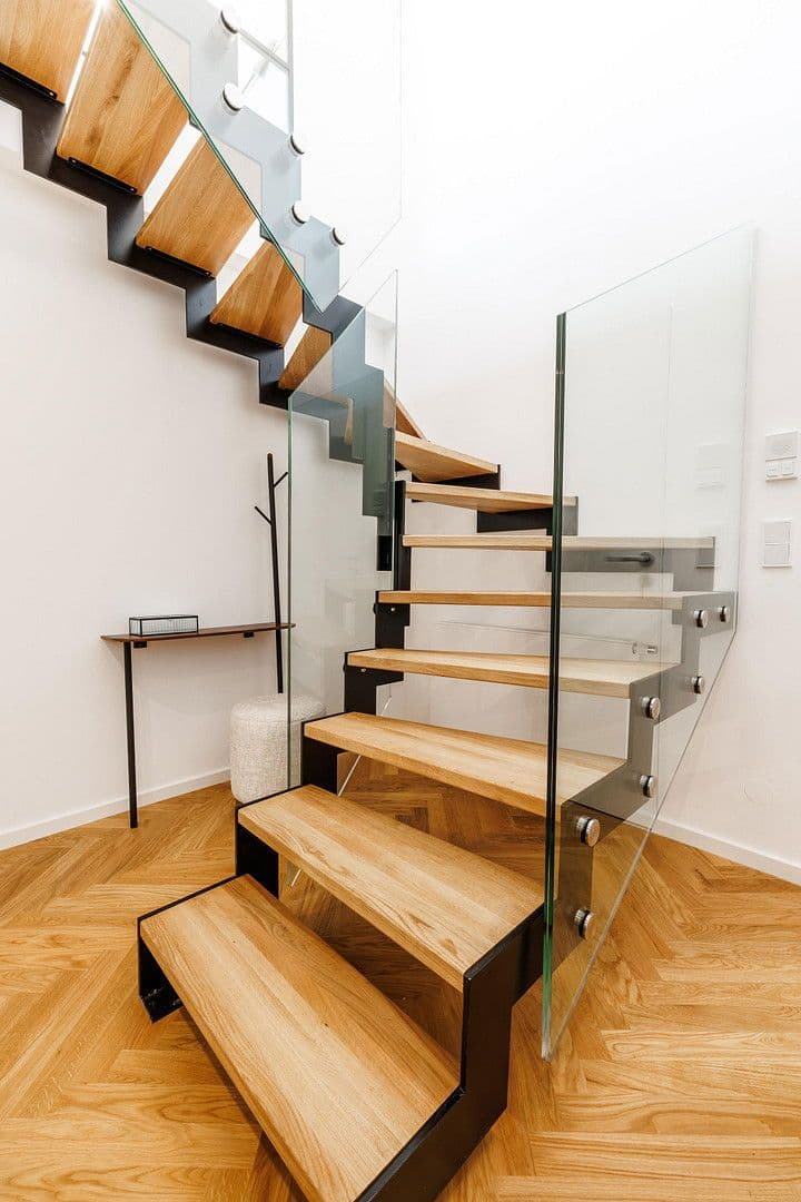 Prodej bytu 5+1 149 m², Kirschäckerweg 18, München, Bavorsko Prodej bytu 5+1 149 m², Kirschäckerweg 18, München, Bavorsko