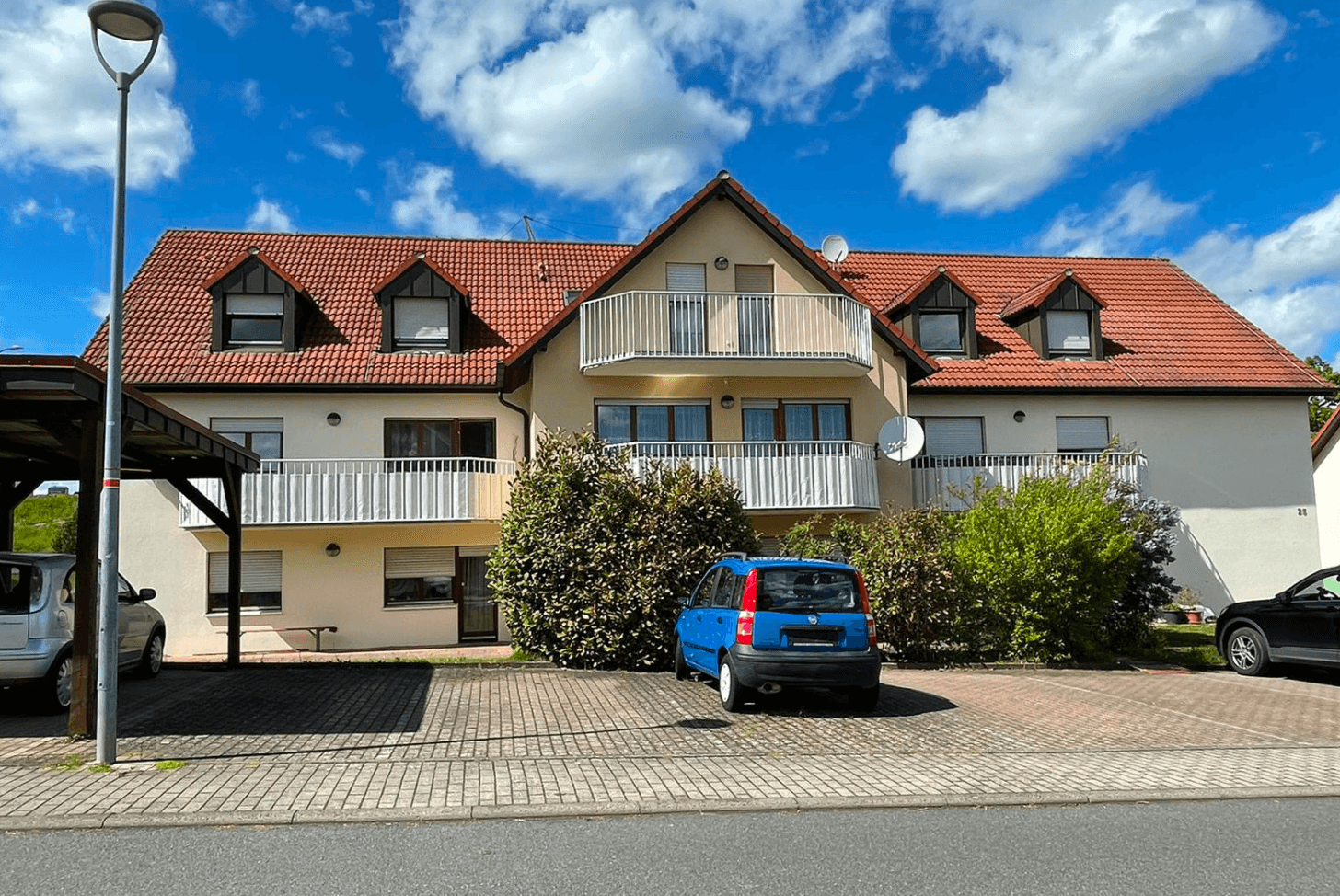 Pronájem bytu 3+1 84 m², Immanuel-Kant-Str., Hardheim, Bádensko-Württembersko Pronájem bytu 3+1 84 m², Immanuel-Kant-Str., Hardheim, Bádensko-Württembersko