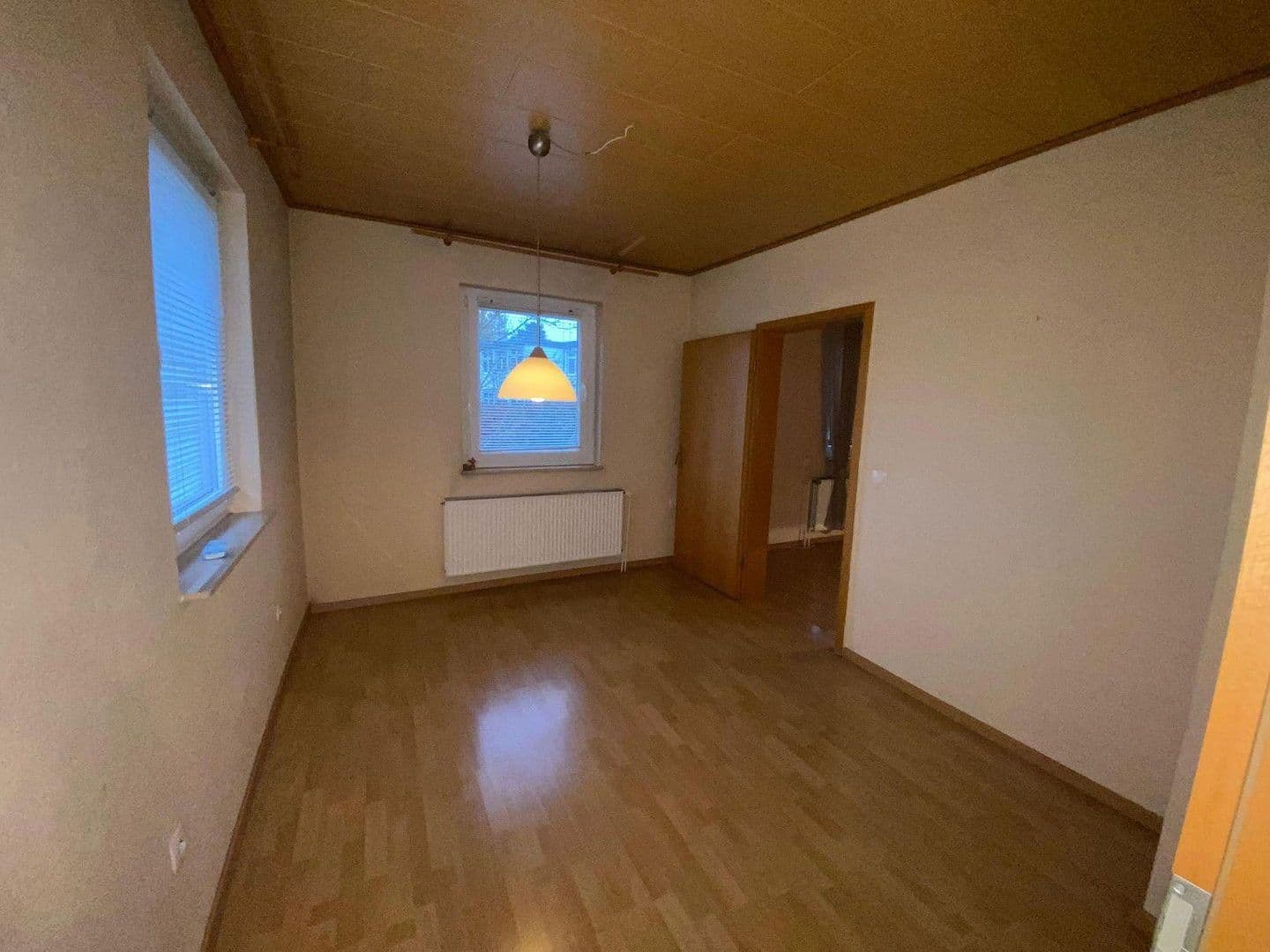Prodej domu 174 m², pozemek 1.787 m², Alte Heerstraße 25, Wesendorf, Dolní Sasko Prodej domu 174 m², pozemek 1.787 m², Alte Heerstraße 25, Wesendorf, Dolní Sasko