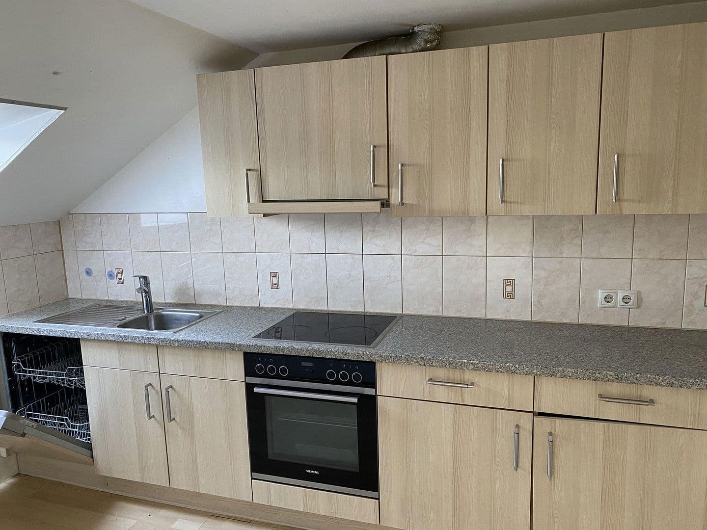 Prodej domu 823 m², pozemek 823 m², Reichshofstraße 7, Lustenau, Vorarlbersko Prodej domu 823 m², pozemek 823 m², Reichshofstraße 7, Lustenau, Vorarlbersko