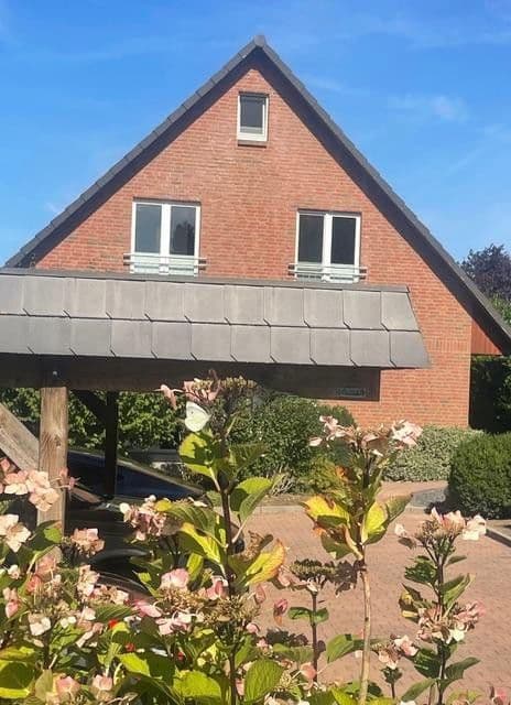 Prodej domu 220 m², pozemek 805 m², Hamburg, Hamburg Prodej domu 220 m², pozemek 805 m², Hamburg, Hamburg