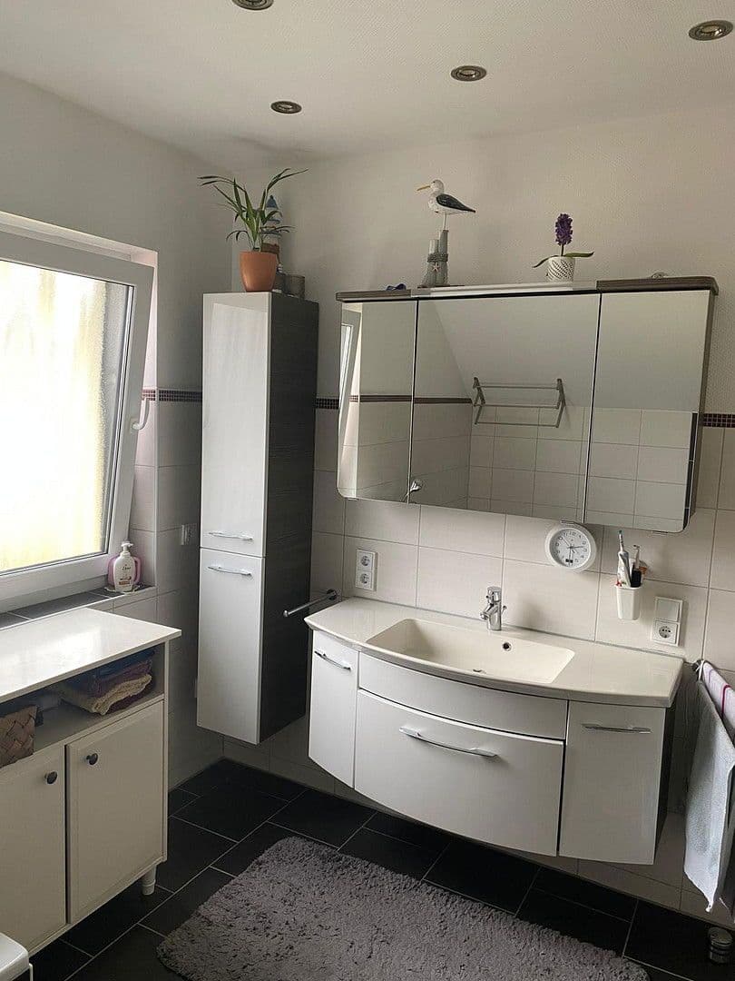 Prodej domu 126 m², pozemek 514 m², Bürstadt, Hessen Prodej domu 126 m², pozemek 514 m², Bürstadt, Hessen