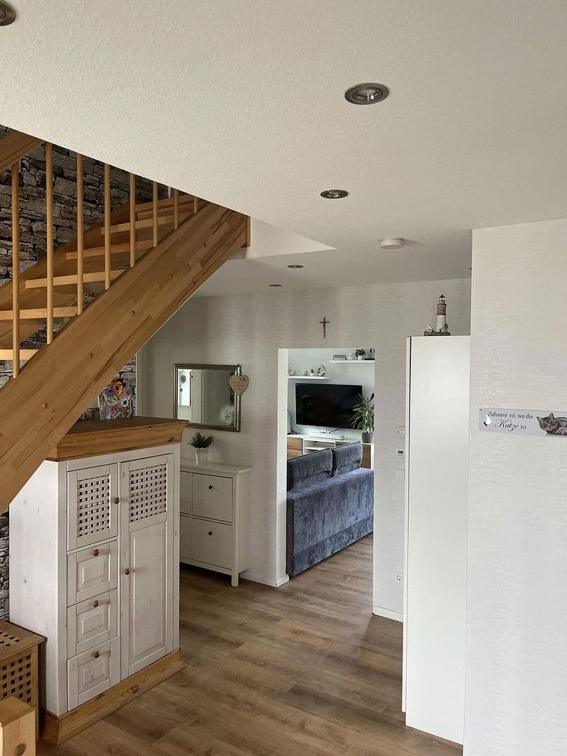 Prodej domu 126 m², pozemek 514 m², Bürstadt, Hessen Prodej domu 126 m², pozemek 514 m², Bürstadt, Hessen