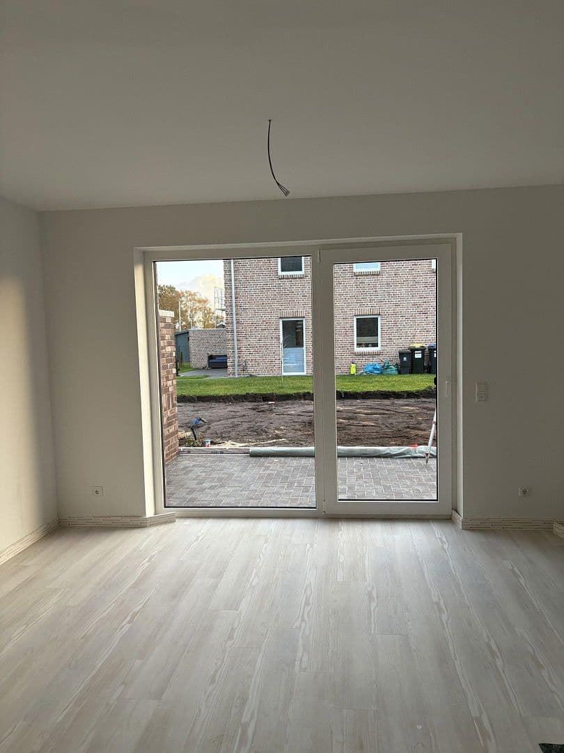 Pronájem domu 133 m², pozemek 449 m², Am Osterbruch 58a, Hammah, Dolní Sasko Pronájem domu 133 m², pozemek 449 m², Am Osterbruch 58a, Hammah, Dolní Sasko