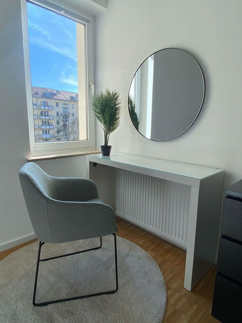 Pronájem bytu 4+1 89 m², Tristanstraße 3, Germering, Bavorsko Pronájem bytu 4+1 89 m², Tristanstraße 3, Germering, Bavorsko