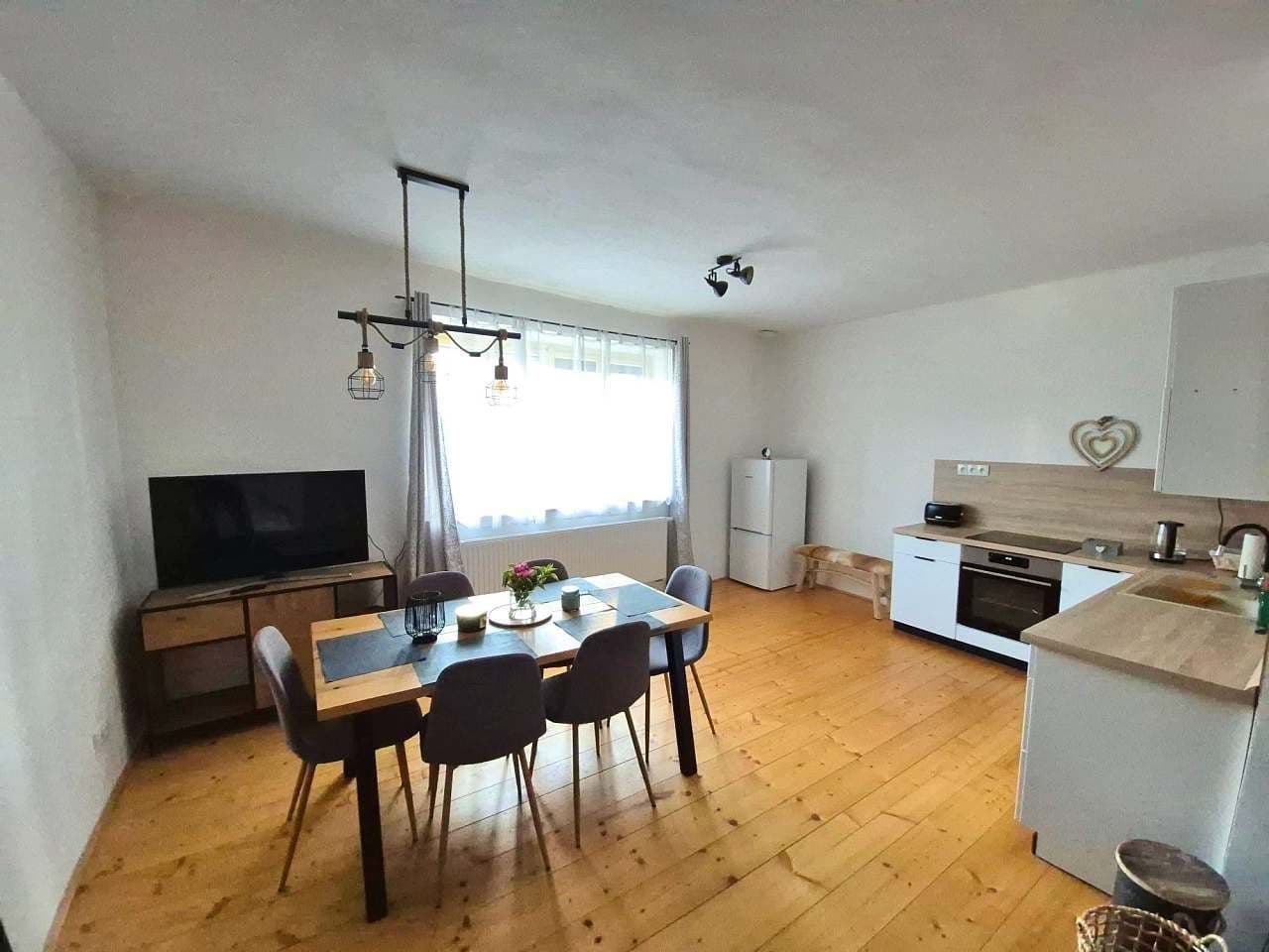 Pronájem chaty, chalupy, Žíšov, Jihočeský kraj Pronájem chaty, chalupy, Žíšov, Jihočeský kraj