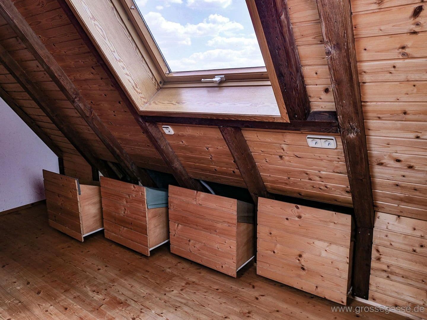 Prodej domu 179 m², pozemek 133 m², Schönaich, Bádensko-Württembersko Prodej domu 179 m², pozemek 133 m², Schönaich, Bádensko-Württembersko