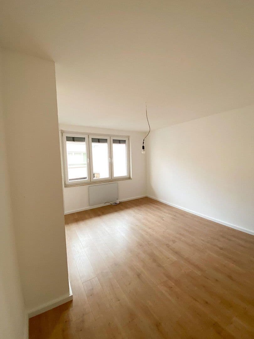 Prodej bytu 2+1 57 m², Pforzheim, Bádensko-Württembersko Prodej bytu 2+1 57 m², Pforzheim, Bádensko-Württembersko