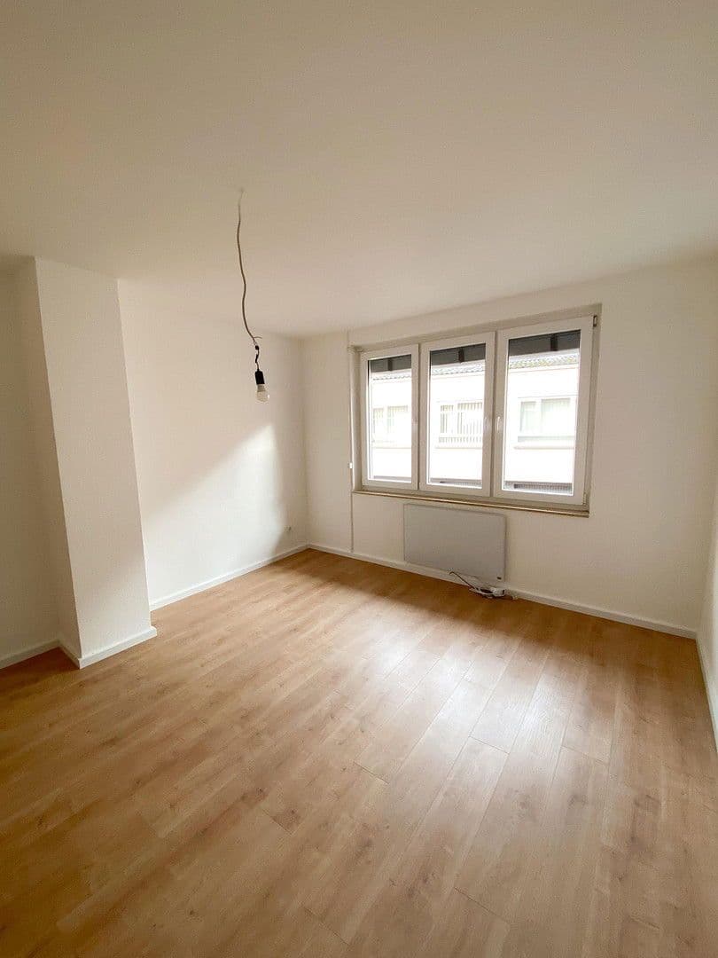 Prodej bytu 2+1 57 m², Pforzheim, Bádensko-Württembersko Prodej bytu 2+1 57 m², Pforzheim, Bádensko-Württembersko