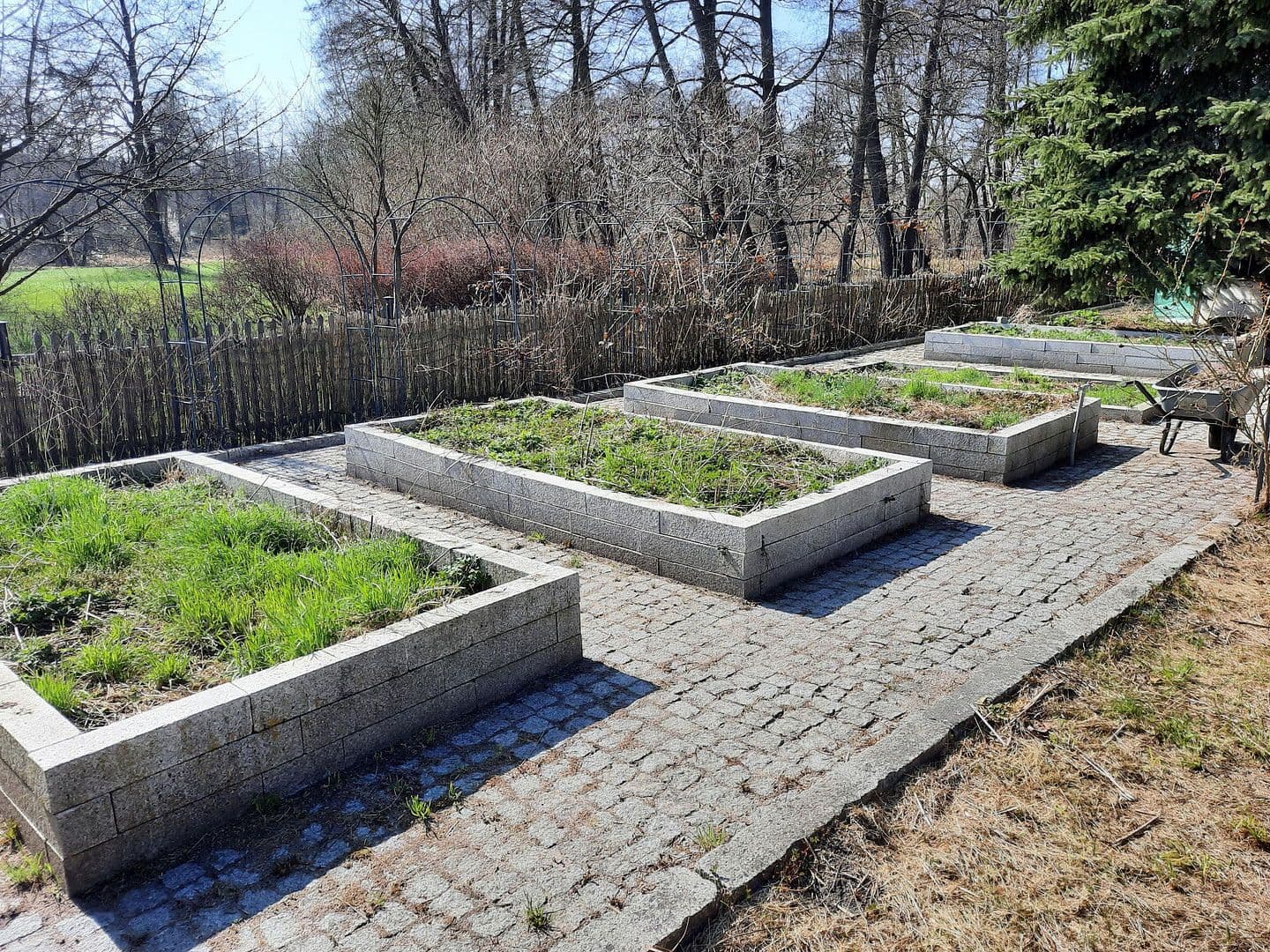 Prodej domu 128 m², pozemek 840 m², Weidenweg 25b, Birkenwerder, Braniborsko Prodej domu 128 m², pozemek 840 m², Weidenweg 25b, Birkenwerder, Braniborsko