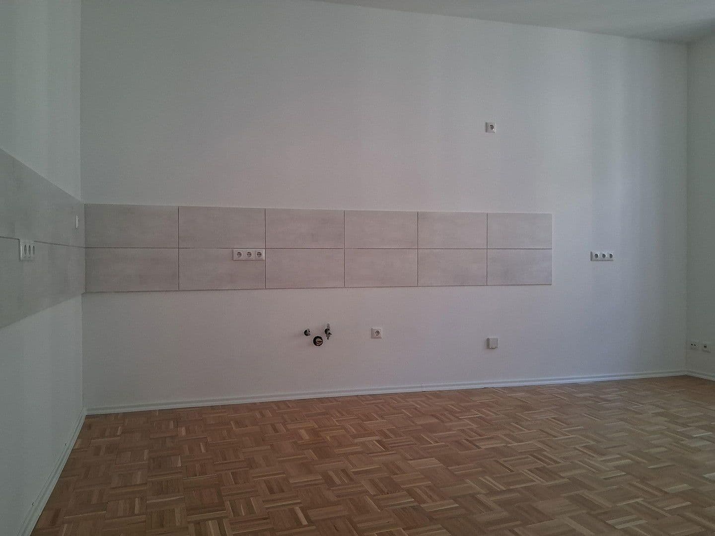 Pronájem bytu 4+1 140 m², Gera, Durynsko Pronájem bytu 4+1 140 m², Gera, Durynsko