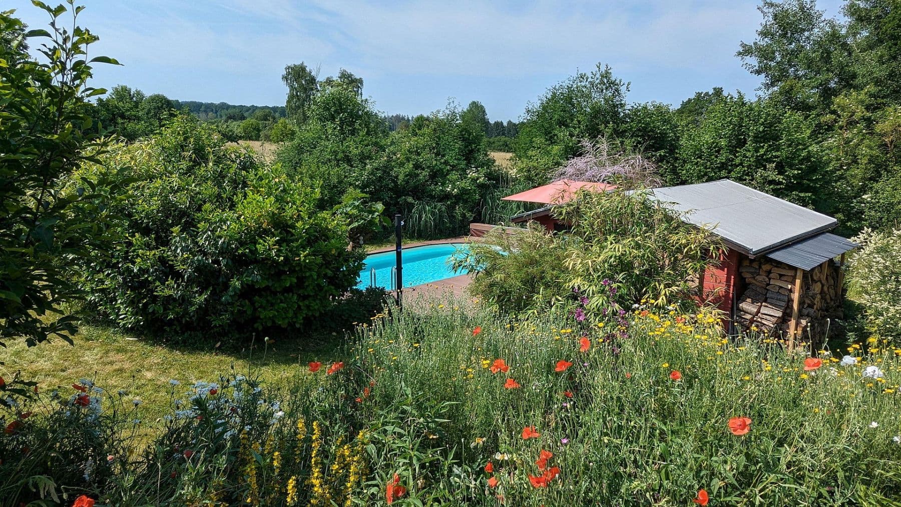 Prodej domu 330 m², pozemek 3.076 m², Daimlerstr. 14, Taunusstein, Hessen Prodej domu 330 m², pozemek 3.076 m², Daimlerstr. 14, Taunusstein, Hessen