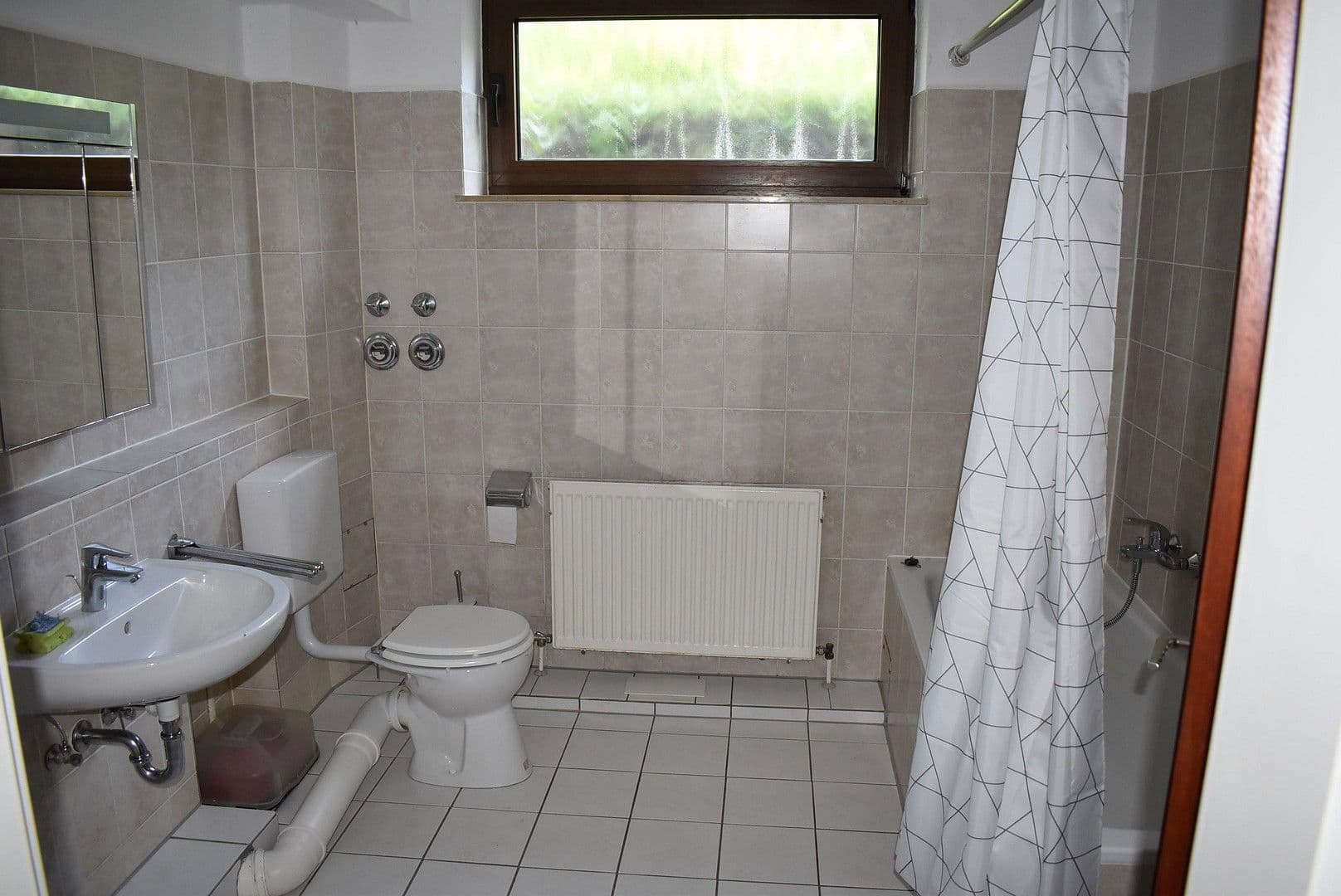 Pronájem bytu 1+1 39 m², Mainz, Porýní-Falc Pronájem bytu 1+1 39 m², Mainz, Porýní-Falc