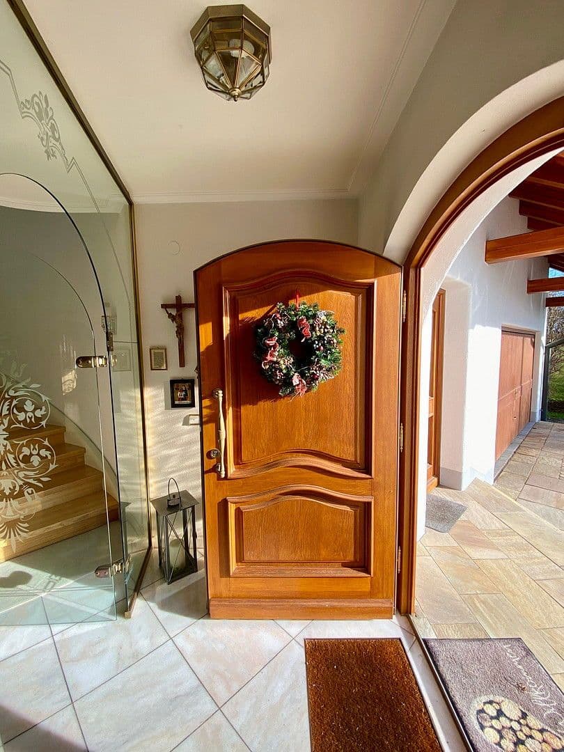 Prodej domu 290 m², pozemek 2.261 m², Bad Wörishofen, Bavorsko Prodej domu 290 m², pozemek 2.261 m², Bad Wörishofen, Bavorsko