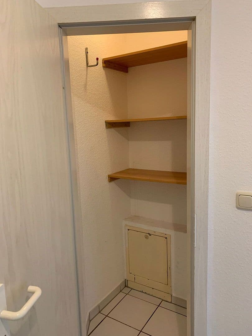 Pronájem bytu 1+1 33 m², Idstein, Hessen Pronájem bytu 1+1 33 m², Idstein, Hessen