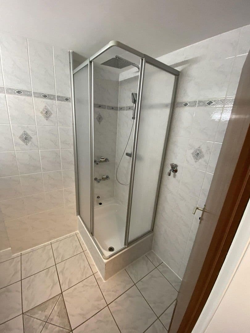 Pronájem bytu 1+1 37 m², Teinacher str 26, Neubulach, Bádensko-Württembersko Pronájem bytu 1+1 37 m², Teinacher str 26, Neubulach, Bádensko-Württembersko