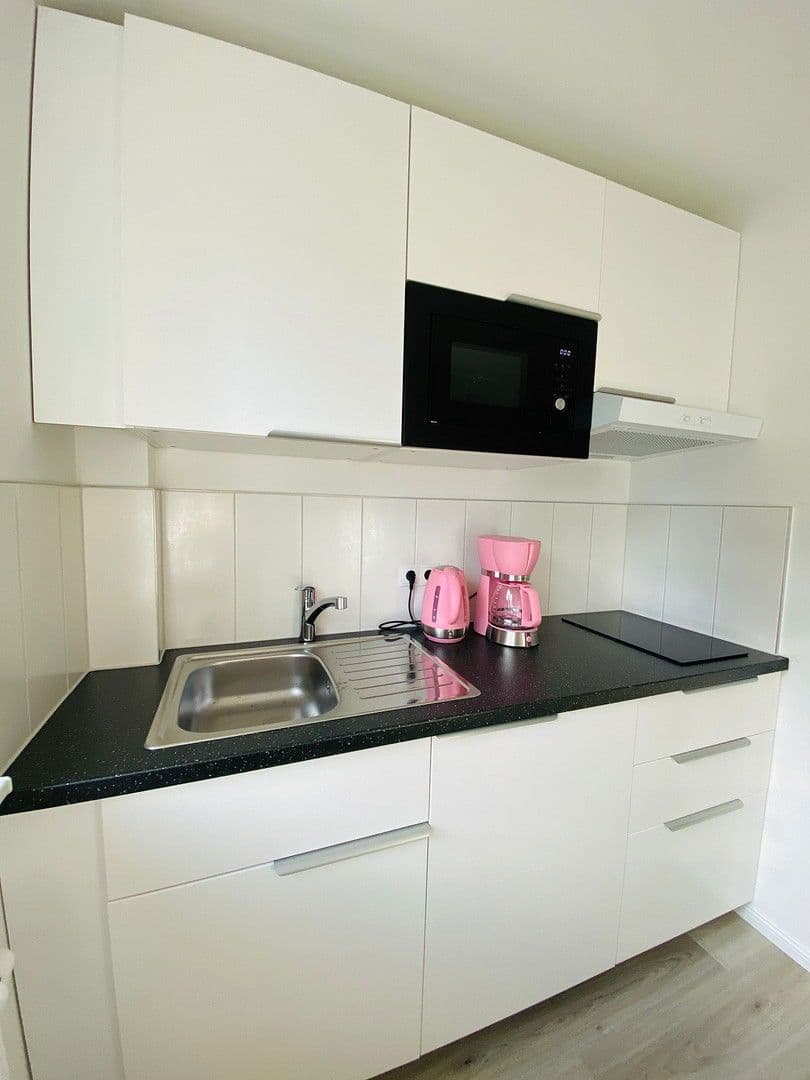 Pronájem bytu 2+1 63 m², Garstedter Weg 206, Hamburg, Hamburg Pronájem bytu 2+1 63 m², Garstedter Weg 206, Hamburg, Hamburg