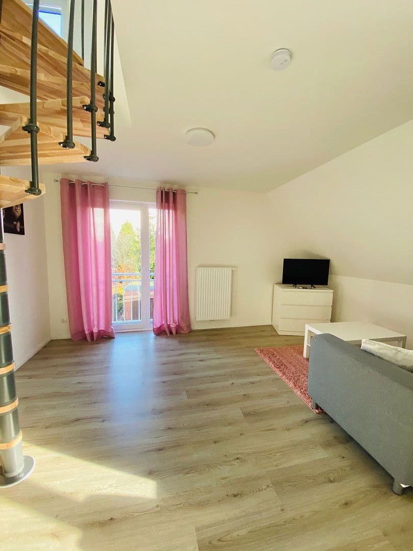 Pronájem bytu 2+1 63 m², Garstedter Weg 206, Hamburg, Hamburg Pronájem bytu 2+1 63 m², Garstedter Weg 206, Hamburg, Hamburg