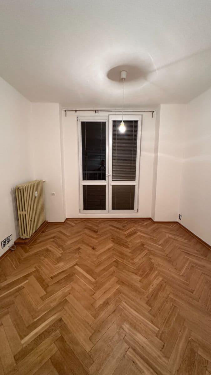 Pronájem bytu 2+kk 42 m², Jakutská, Praha, Praha Pronájem bytu 2+kk 42 m², Jakutská, Praha, Praha