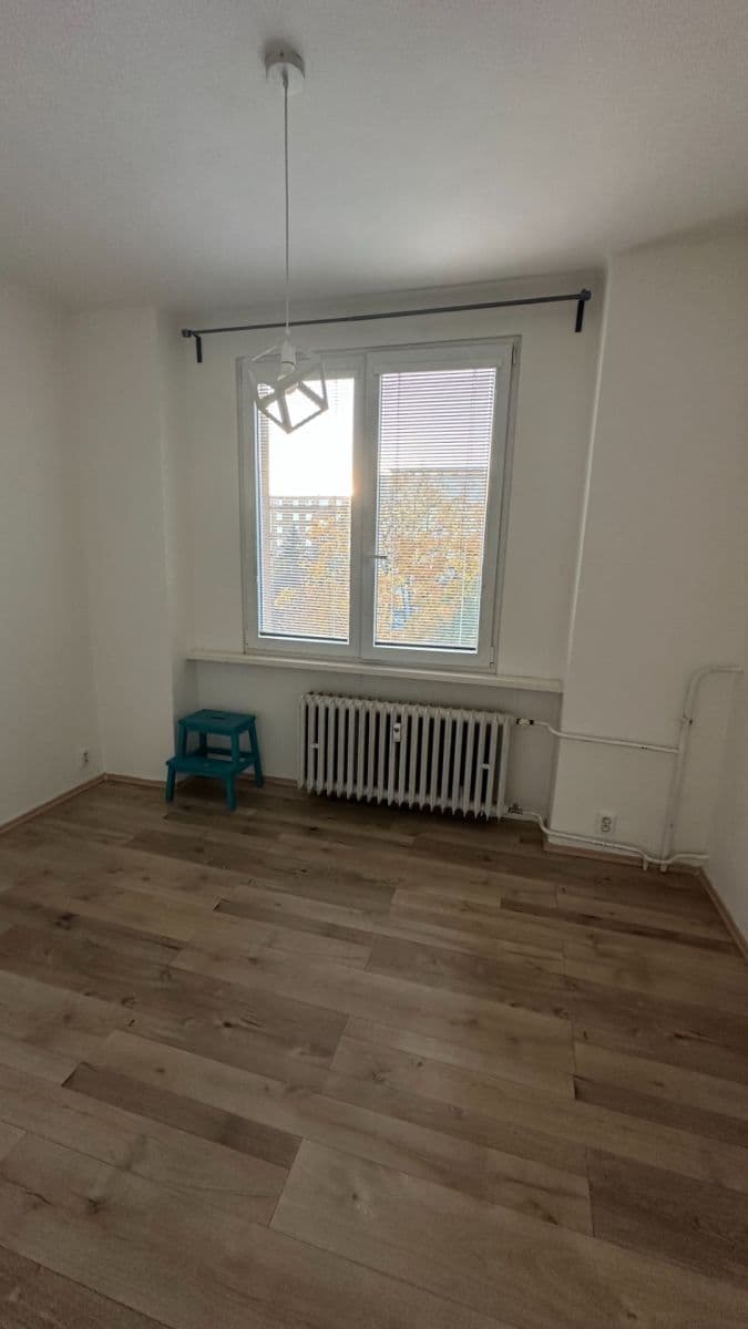 Pronájem bytu 2+kk 42 m², Jakutská, Praha, Praha Pronájem bytu 2+kk 42 m², Jakutská, Praha, Praha