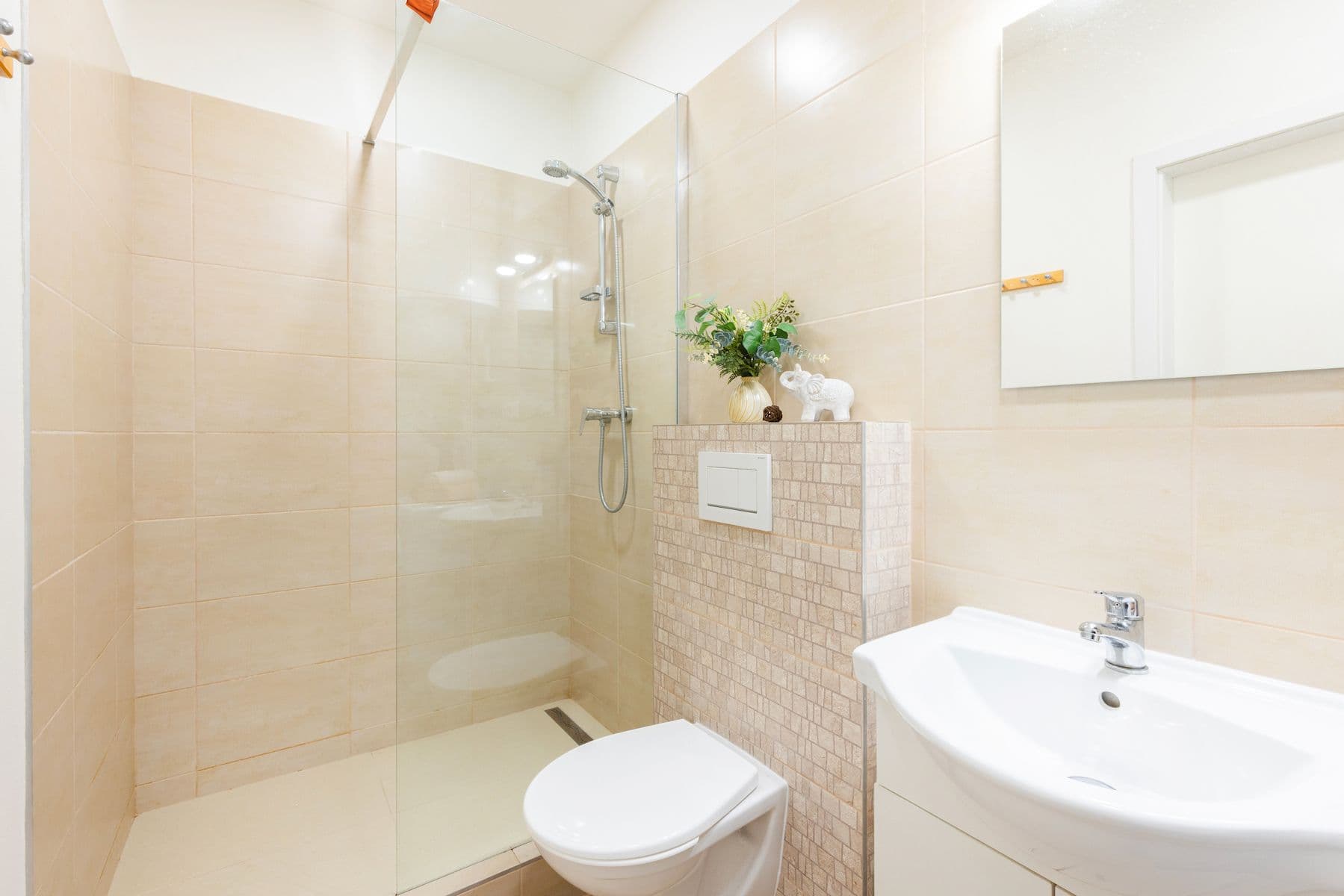 Prodej bytu 1+kk 25 m², Holečkova, Praha, Praha Prodej bytu 1+kk 25 m², Holečkova, Praha, Praha