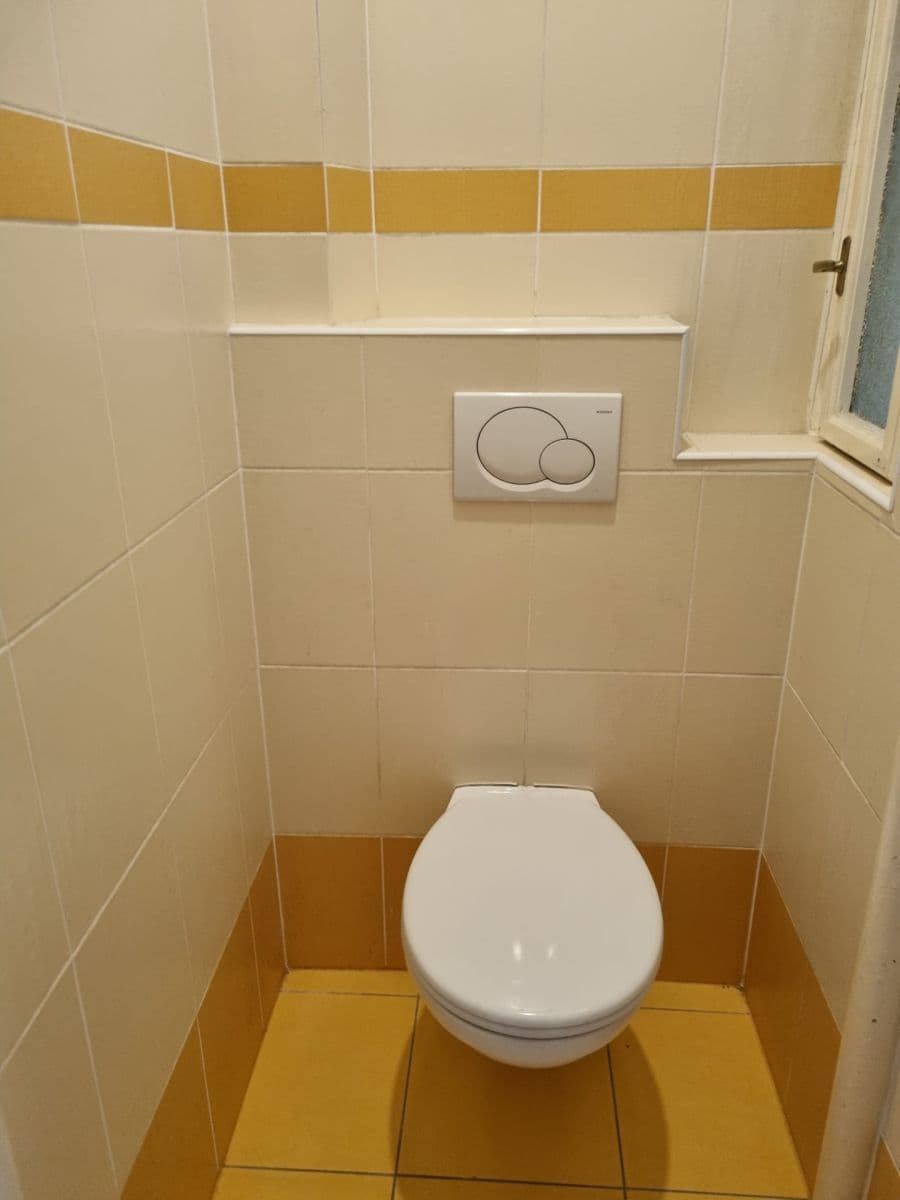 Prodej bytu 3+1 112 m², Přemyslovská, Praha, Praha Prodej bytu 3+1 112 m², Přemyslovská, Praha, Praha