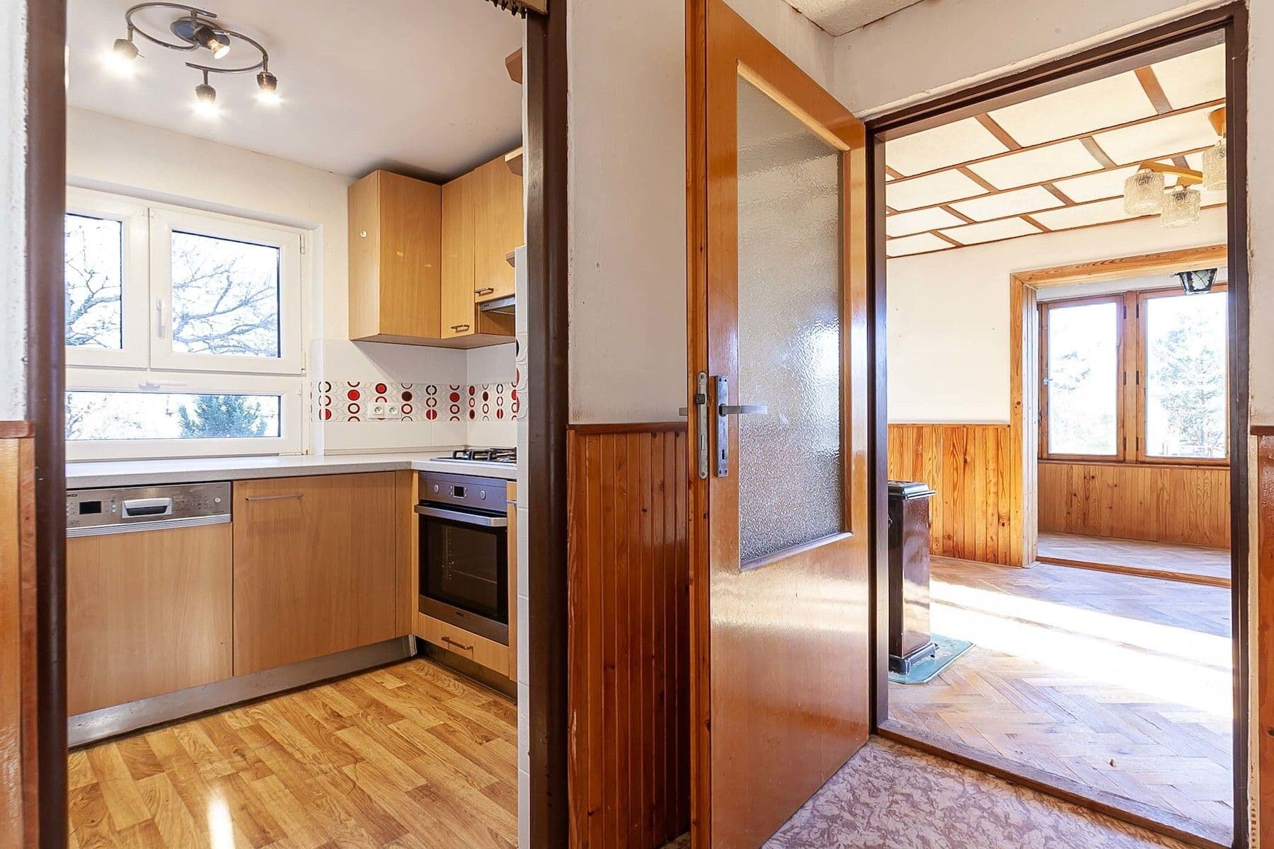 Prodej chaty, chalupy 100 m², pozemek 462 m², Stříbrná Skalice, Středočeský kraj Prodej chaty, chalupy 100 m², pozemek 462 m², Stříbrná Skalice, Středočeský kraj