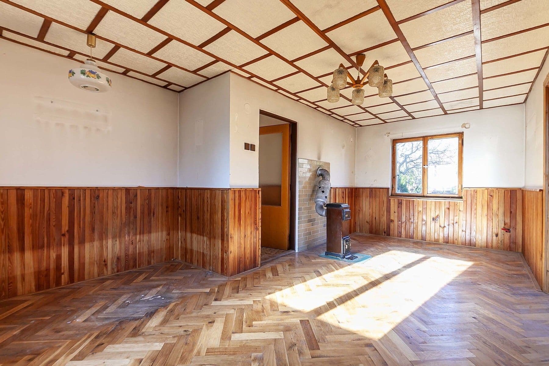 Prodej chaty, chalupy 100 m², pozemek 462 m², Stříbrná Skalice, Středočeský kraj Prodej chaty, chalupy 100 m², pozemek 462 m², Stříbrná Skalice, Středočeský kraj