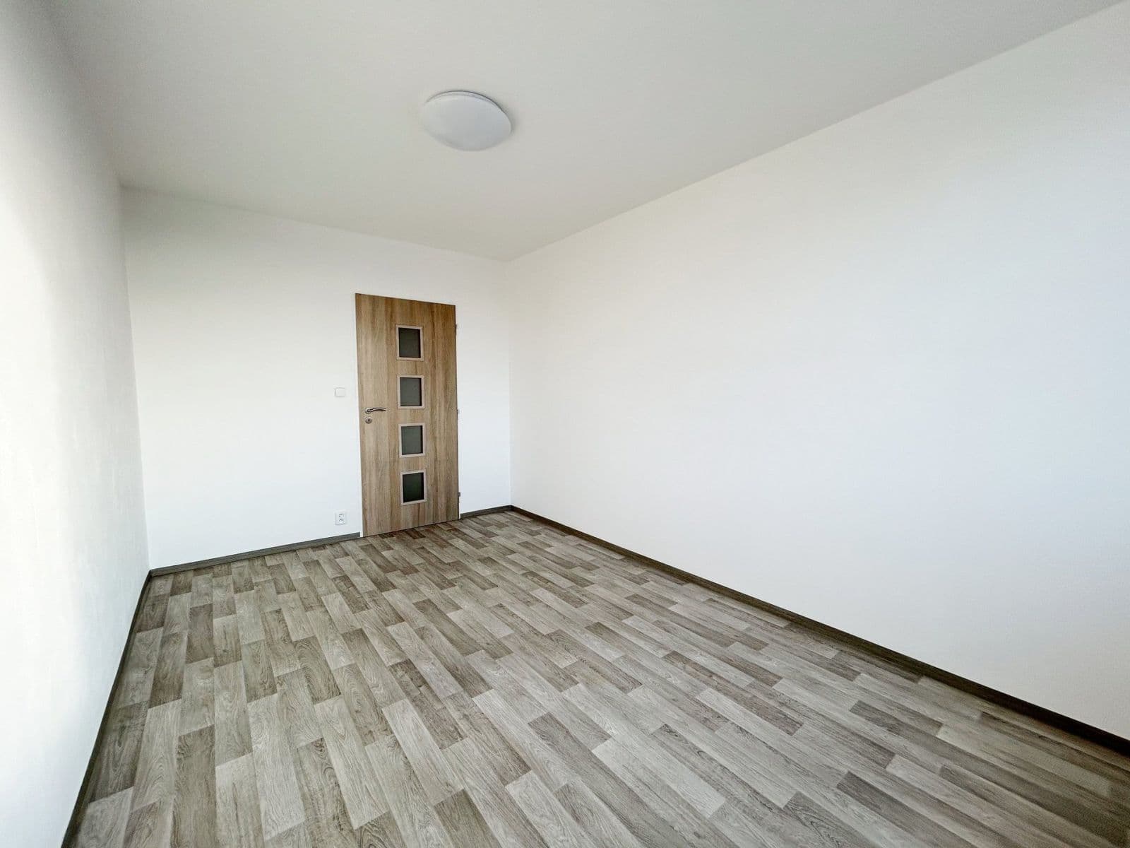 Pronájem bytu 2+kk 45 m², Kpt. Stránského, Praha, Praha Pronájem bytu 2+kk 45 m², Kpt. Stránského, Praha, Praha
