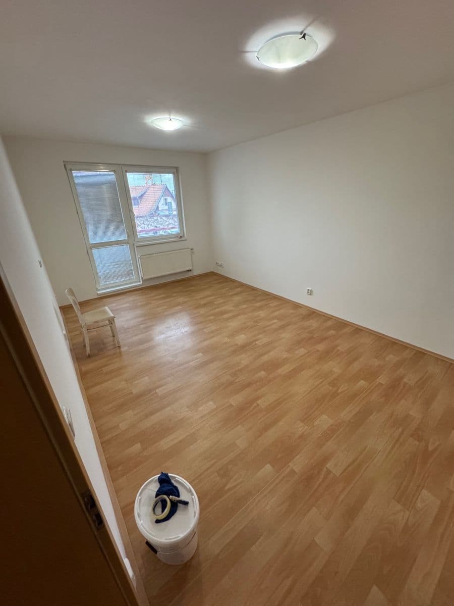 Pronájem bytu 3+1 76 m², Třískalova, Brno, Jihomoravský kraj Pronájem bytu 3+1 76 m², Třískalova, Brno, Jihomoravský kraj