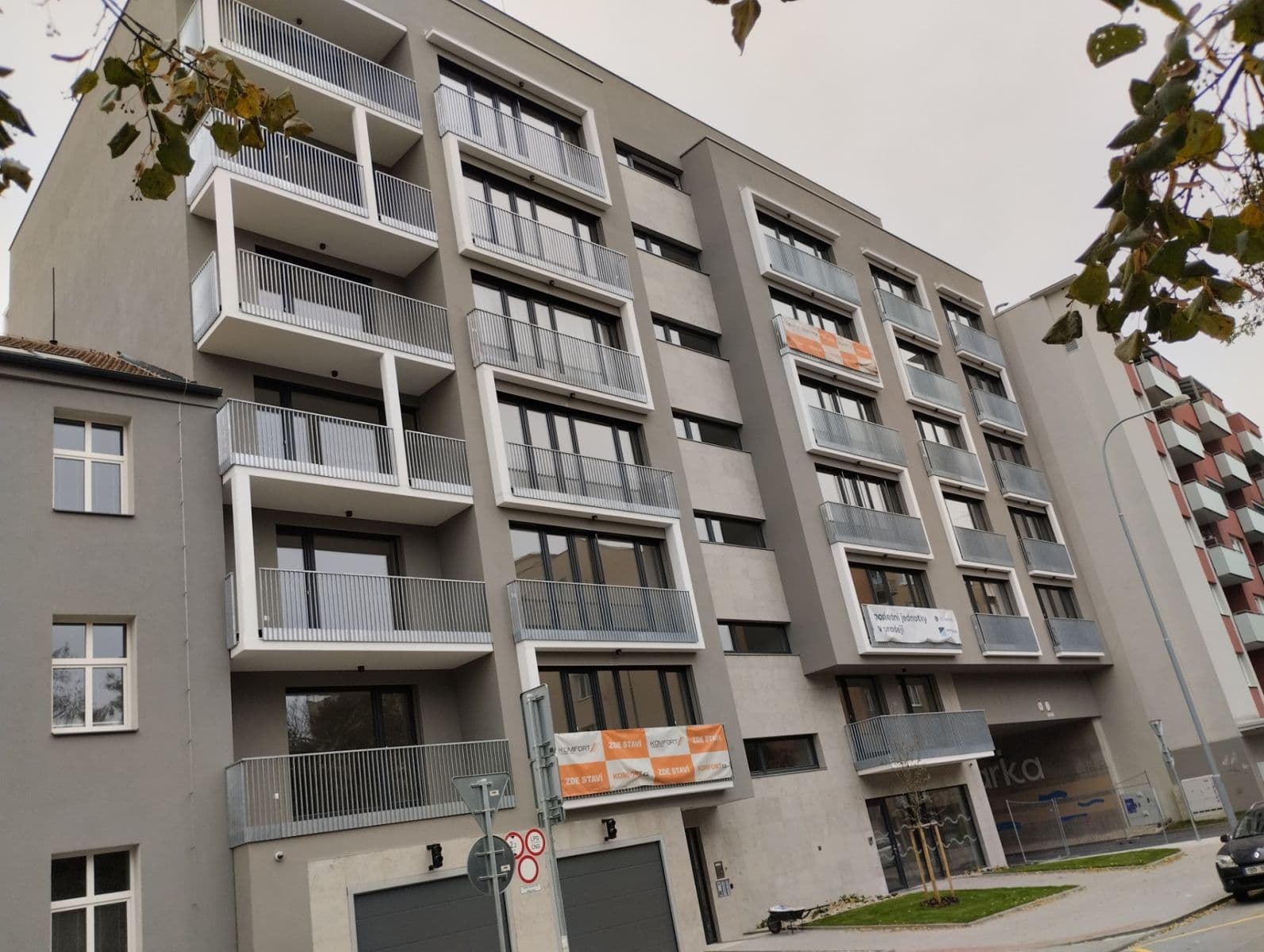 Pronájem garáže 14 m², Rybářská, Brno, Jihomoravský kraj Pronájem garáže 14 m², Rybářská, Brno, Jihomoravský kraj