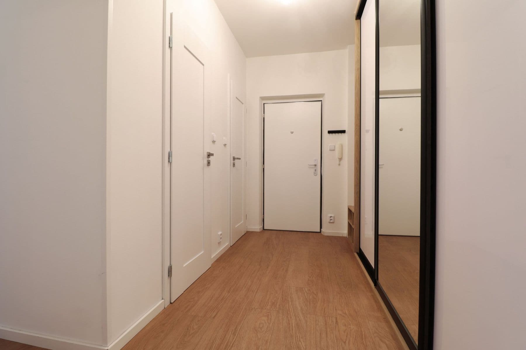 Pronájem bytu 2+1 52 m², Evropská, Praha, Praha Pronájem bytu 2+1 52 m², Evropská, Praha, Praha