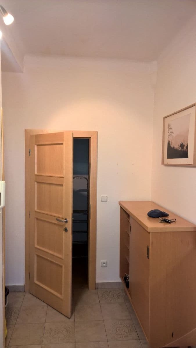 Pronájem bytu 2+kk 59 m², U Družstva Život, Praha, Praha Pronájem bytu 2+kk 59 m², U Družstva Život, Praha, Praha