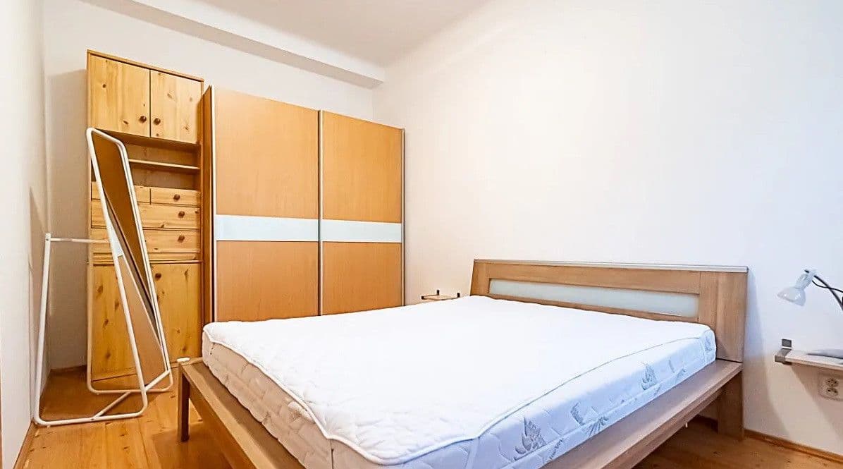 Pronájem bytu 2+kk 59 m², U Družstva Život, Praha, Praha Pronájem bytu 2+kk 59 m², U Družstva Život, Praha, Praha