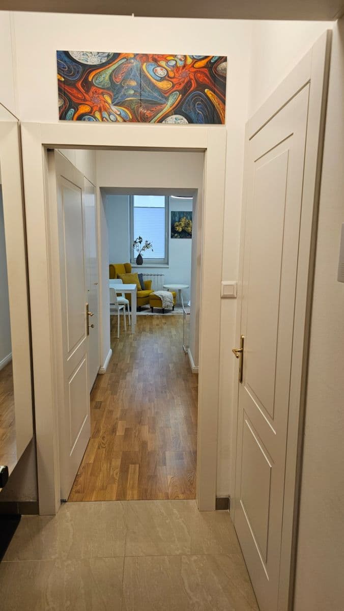 Pronájem bytu 1+1 36 m², Záhřebská, Praha, Praha Pronájem bytu 1+1 36 m², Záhřebská, Praha, Praha