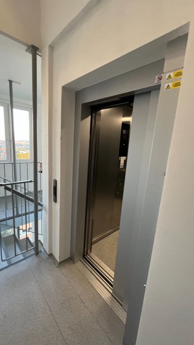 Prodej bytu 3+1 87 m², Brdičkova, Praha, Praha Prodej bytu 3+1 87 m², Brdičkova, Praha, Praha