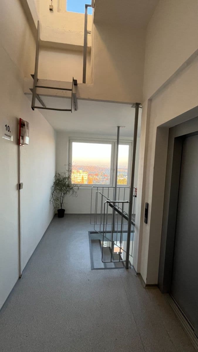 Prodej bytu 3+1 87 m², Brdičkova, Praha, Praha Prodej bytu 3+1 87 m², Brdičkova, Praha, Praha